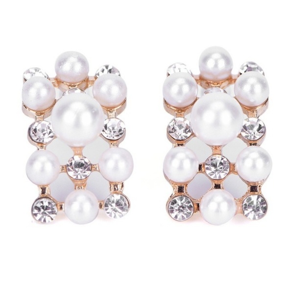 Faux Pearl & Rhinestone Bridal Necklace Set - Picture 2 of 3